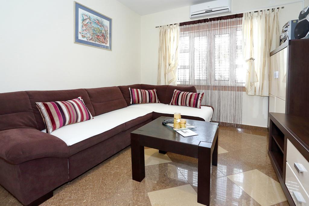 Apartments Melita Bibinje Ruang foto